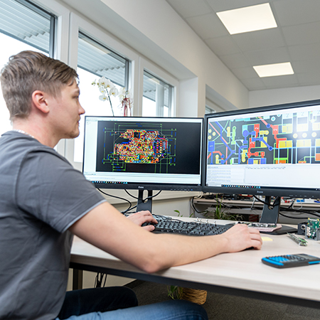 Auszubildender bei Wallner Automation